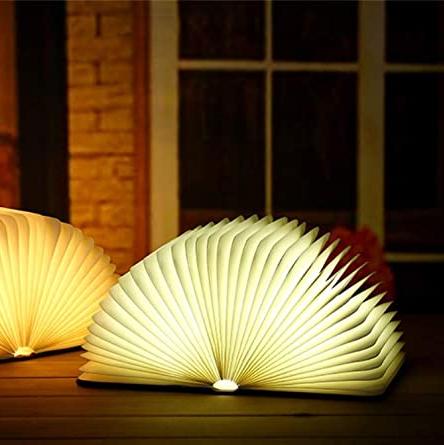 Lampe De Table En Forme De Livre – Originalité Et Élégance