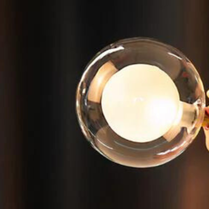 Artisanal Table Lamp – Unique Design and Careful Finish