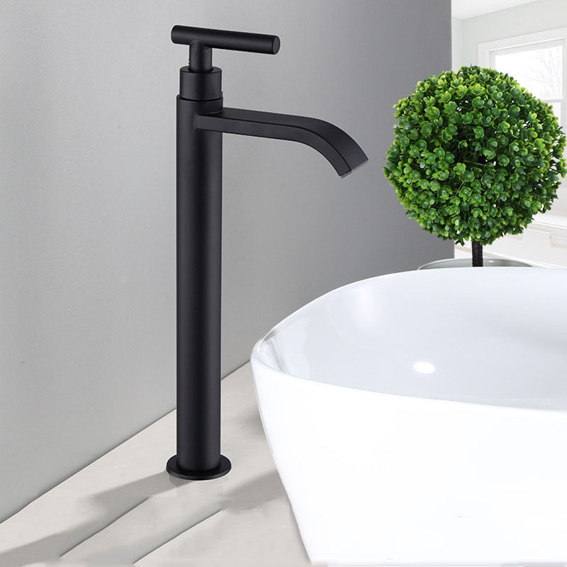 Elevated Basin Faucet – Elegant Matte Black Finish