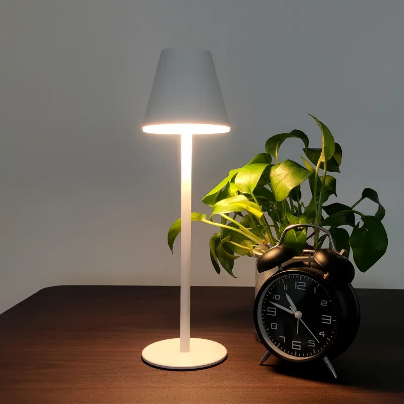 Lampe De Table Sans Fil – Design Moderne Et Éclairage Nomade