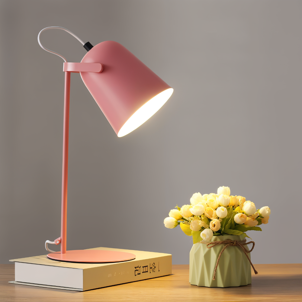 Modern Rotating Table Lamp – Elegance and Functionality