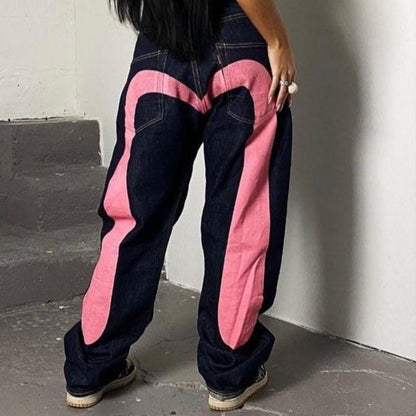 Nina | Pantalon Modă – Croi Drept Și Model Inimă Contrastant 