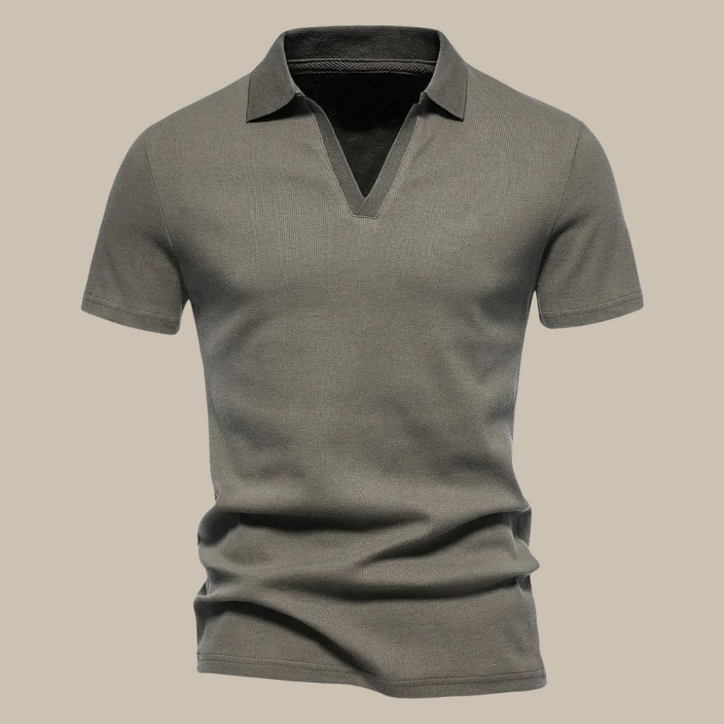 Justin | Klassisk Polo – V-hals og Alsidig Look 