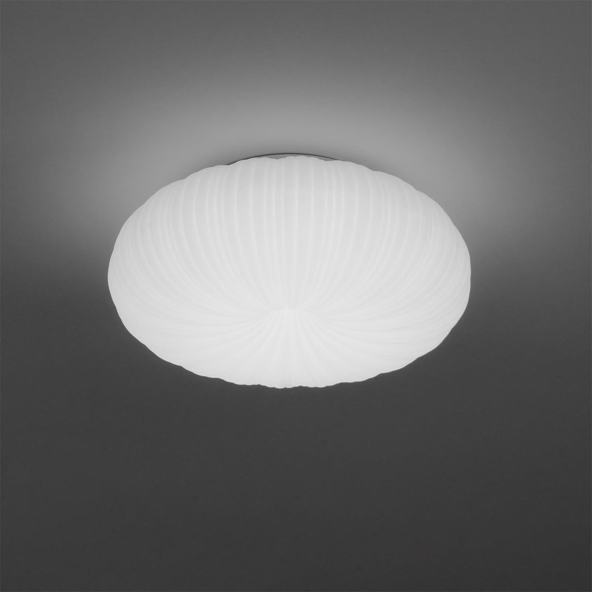 Moderna lámpara de techo LED con mando a distancia - Comodidad y elegancia