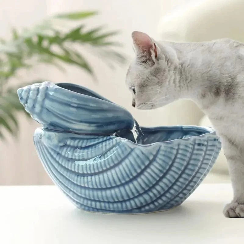 Wasserfontäne für Katzen aus Keramik – Eleganz und reine Hydration 