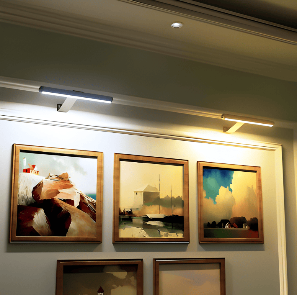 Bezdrôtová nástenná LED lampa s USB dobíjaním - plná rotácia a pohodlné dobíjanie