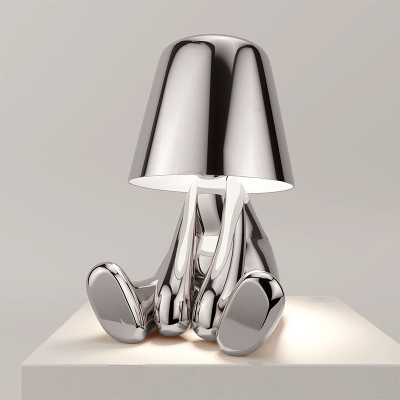 Moderní Stolní Lampa – Minimalistická Elegance A Jemné Světlo 