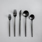 Set di Posate – Stile Puro e Funzionale 
