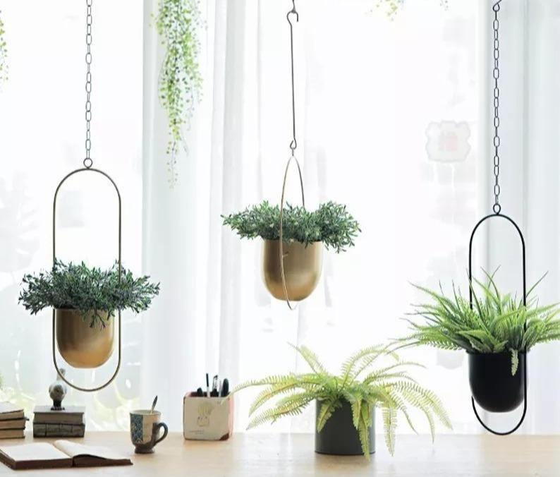 Suspendare pe perete – Eleganță industrială și modernă 