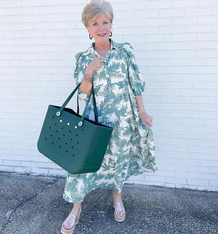 Pevná plážová taška - barevný design a velká kapacita