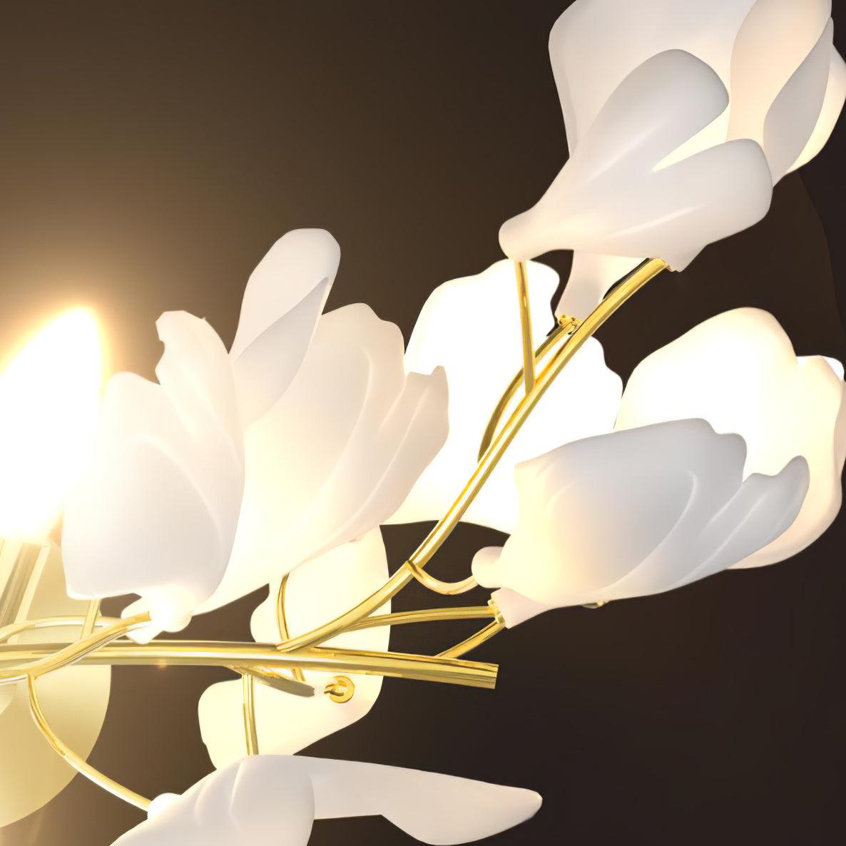 Květinová nástěnná lampa - Zlatá elegance a měkké světlo