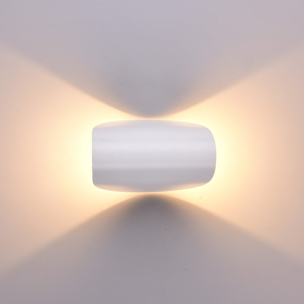 Nowoczesna Lampa Ścienna – Elegancja i Wyrafinowanie 