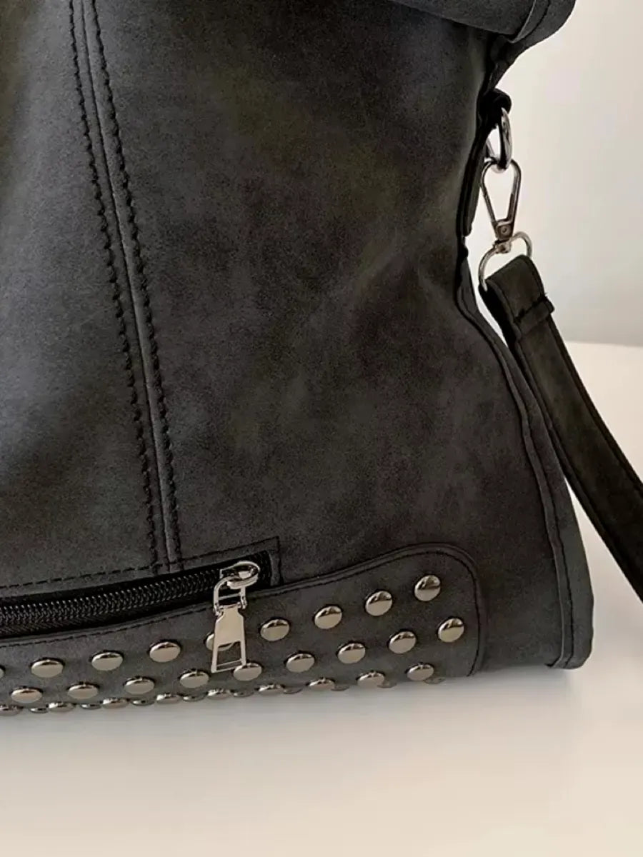 Sandra | Luxury Handbag – Distinction and Comfort of Use 