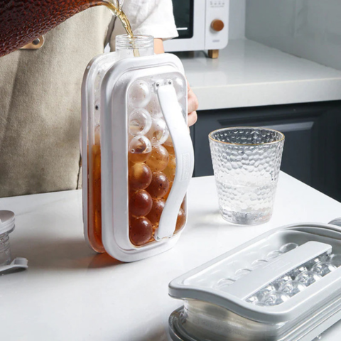 氷球型の型 – 冷たい飲み物用 