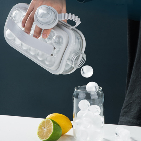氷球型の型 – 冷たい飲み物用 