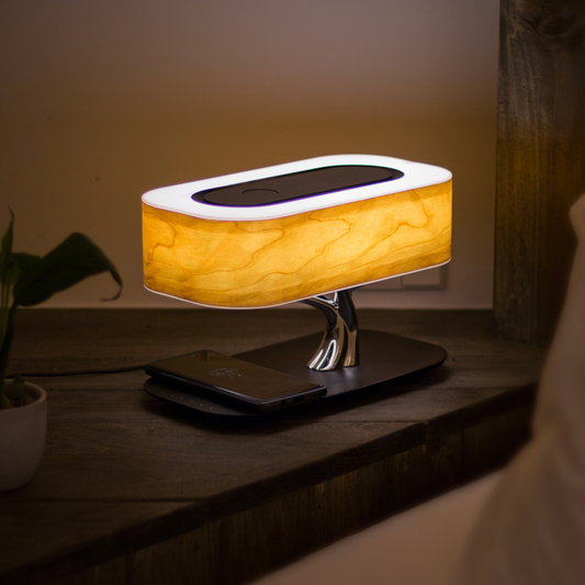 Lampada Multifunzionale— Luce LED, Caricatore Wireless e Audio Bluetooth 