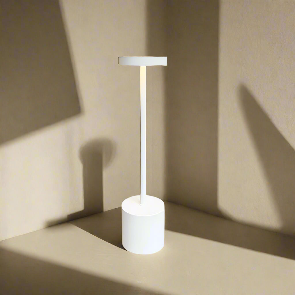 LED Kosketuslampu – Käytännöllinen ja moderni valaistus 
