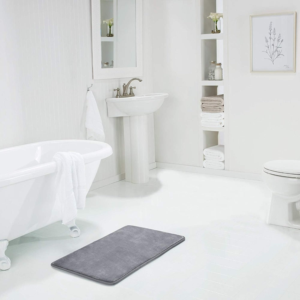 Memory Foam Bath Mat – Soft Comfort and Optimal Support 