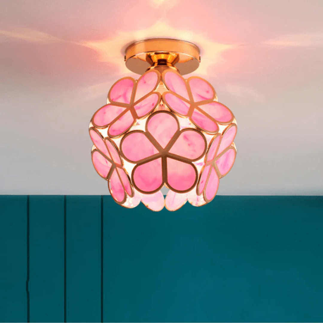 Taklampe i Blomsterform – Delikat og Moderne Design 