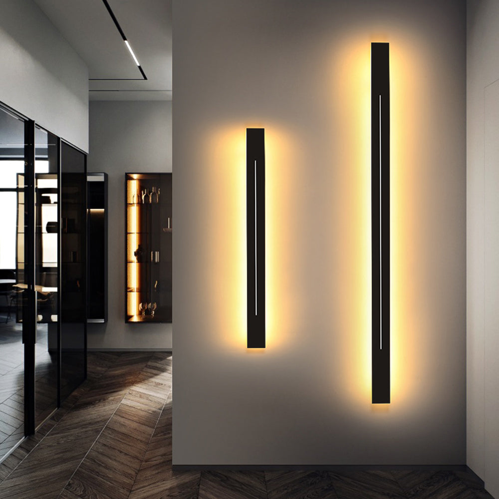 Modern LED wall lamp - Elegance and refinement