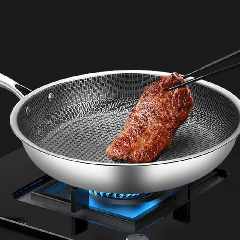 Non-Stick Pan – Comfort of Use and Preserved Flavors 