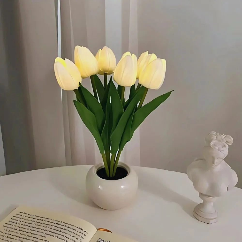 Lámpara Decorativa Tulipán – Ambiente Cálido y Refinado 