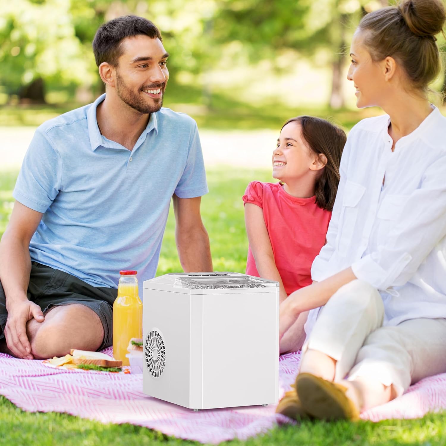 Portable Ice Machine – Instant Freshness at Your Fingertips 
